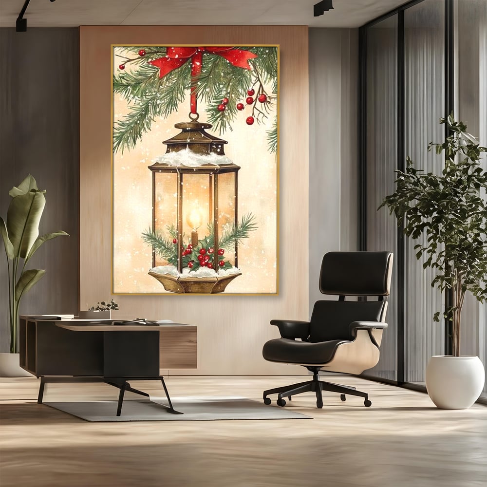 Tablou canvas cu tablou canvas cu felinar de iarna, in rama de aluminiu auriu, pe perete intr-un birou